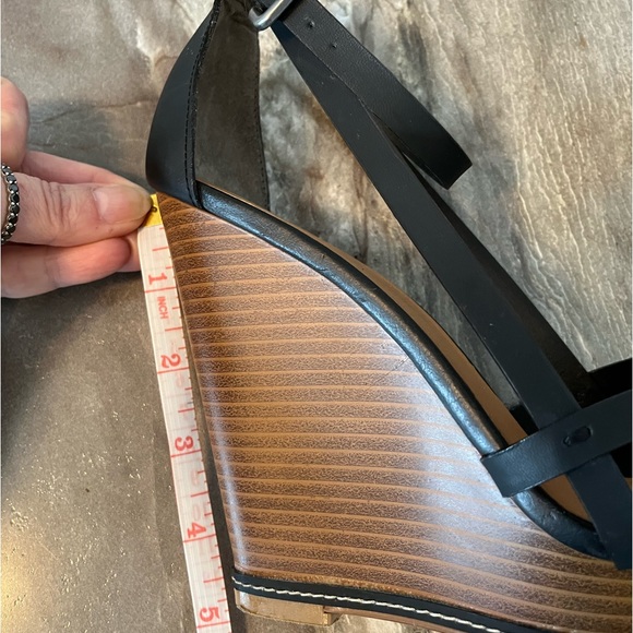 Matisse “Joss” Stacked Wedge Sandals 7.5 Black Leather 5” Heel 1” Platform - Picture 15 of 16